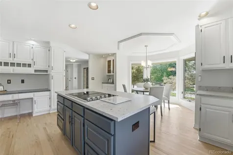 1934 S Parfet Drive Lakewood CO 80227