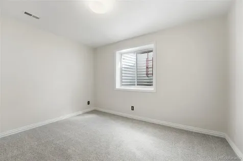 1934 S Parfet Drive Lakewood CO 80227