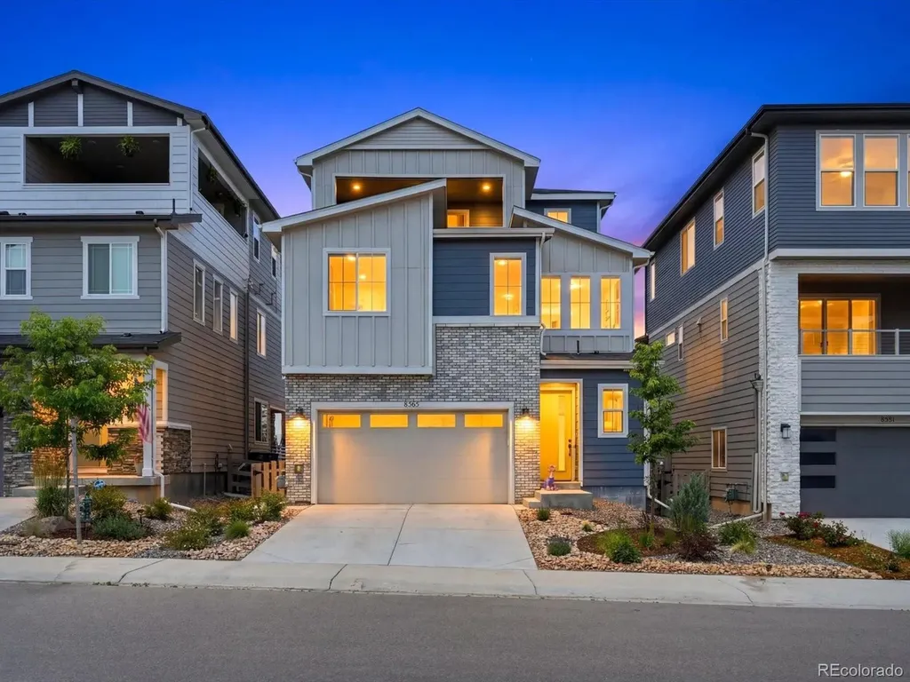 8565 Butte Creek Street Littleton CO 80125