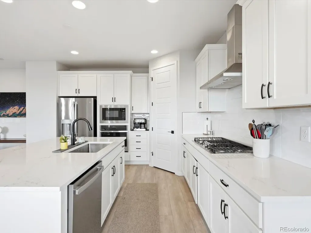 8565 Butte Creek Street Littleton CO 80125