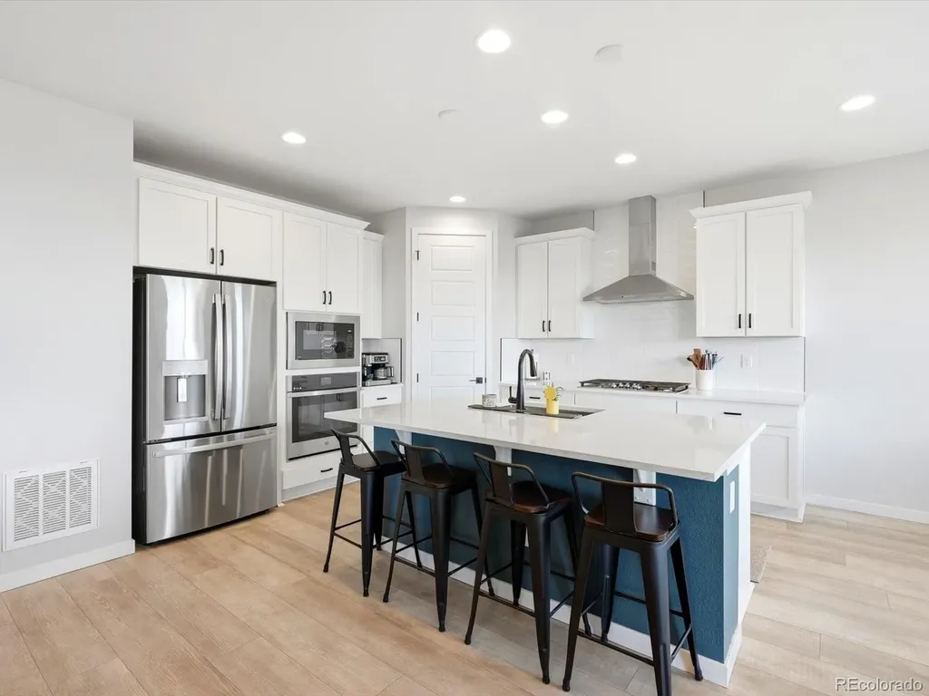 8565 Butte Creek Street Littleton CO 80125