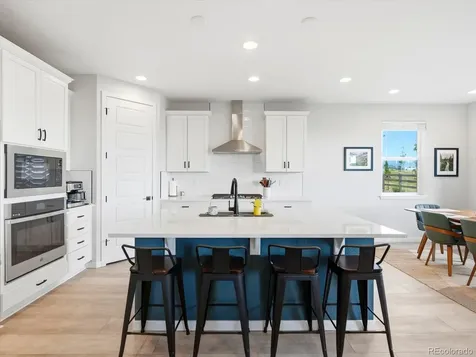 8565 Butte Creek Street Littleton CO 80125