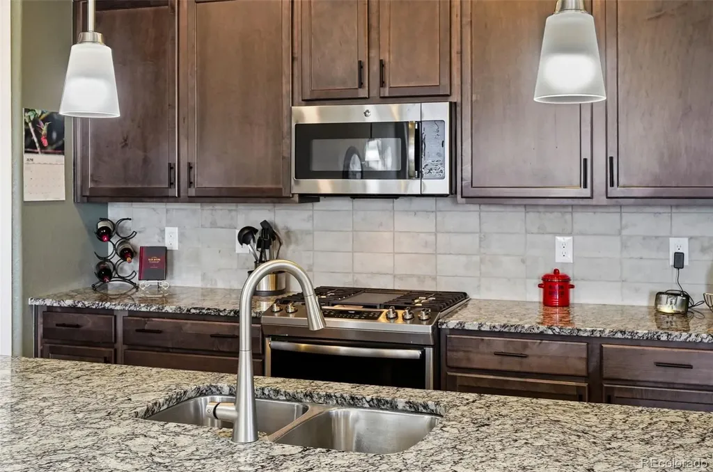 27806 E Alder Drive Aurora CO 80016