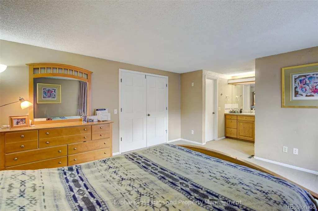14196 E Radcliff Circle Aurora CO 80015