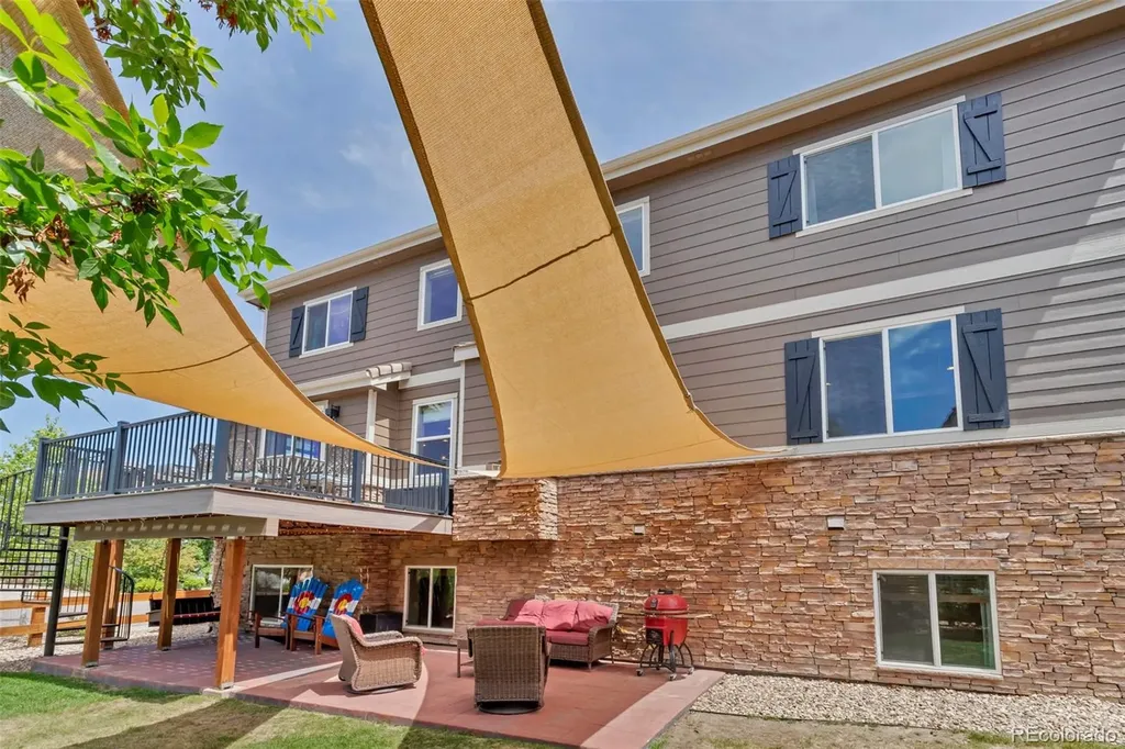 10469 Hillrose Street Parker CO 80134