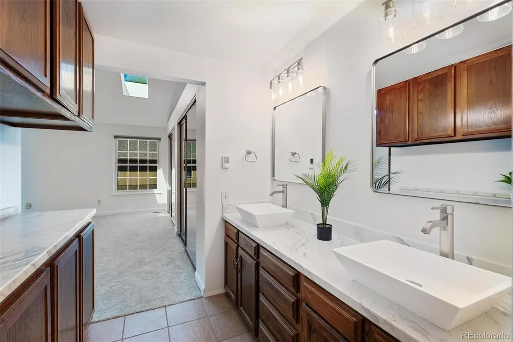 2793 W Long Drive Littleton CO 80120