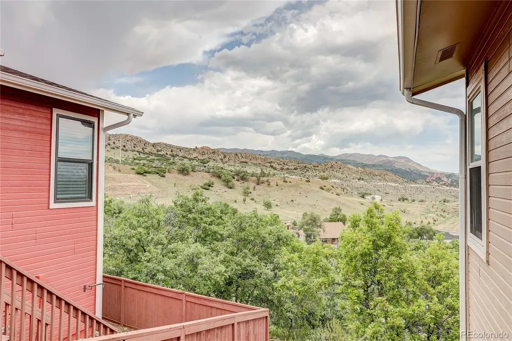 2580 Patriot Heights Colorado Springs CO 80904