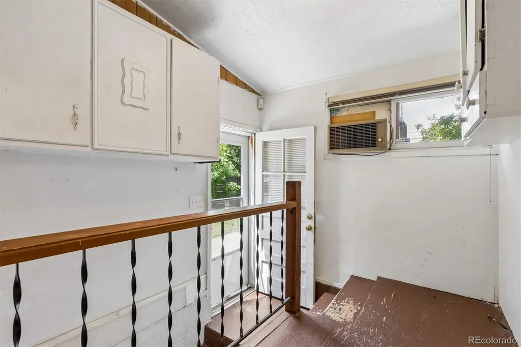 2111 S Grant Street Denver CO 80210