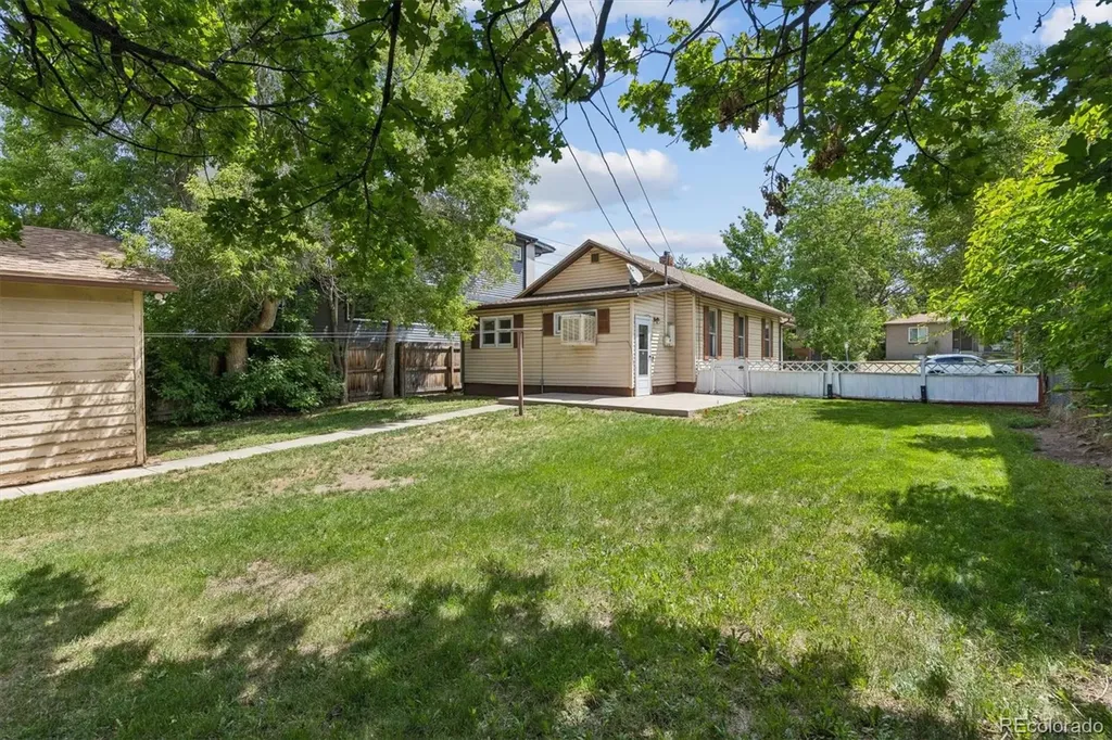 2111 S Grant Street Denver CO 80210