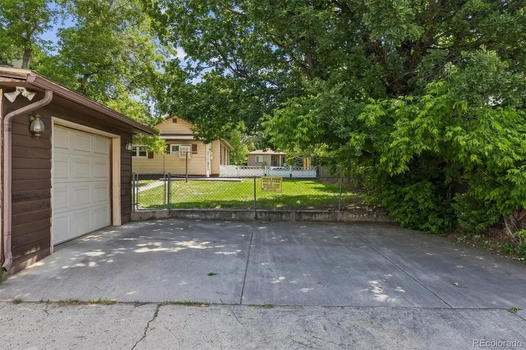 2111 S Grant Street Denver CO 80210