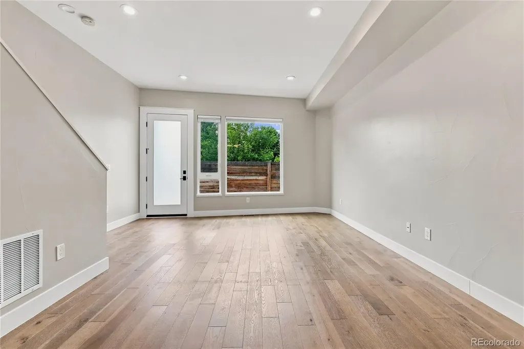 3832 Jason Street Denver CO 80211