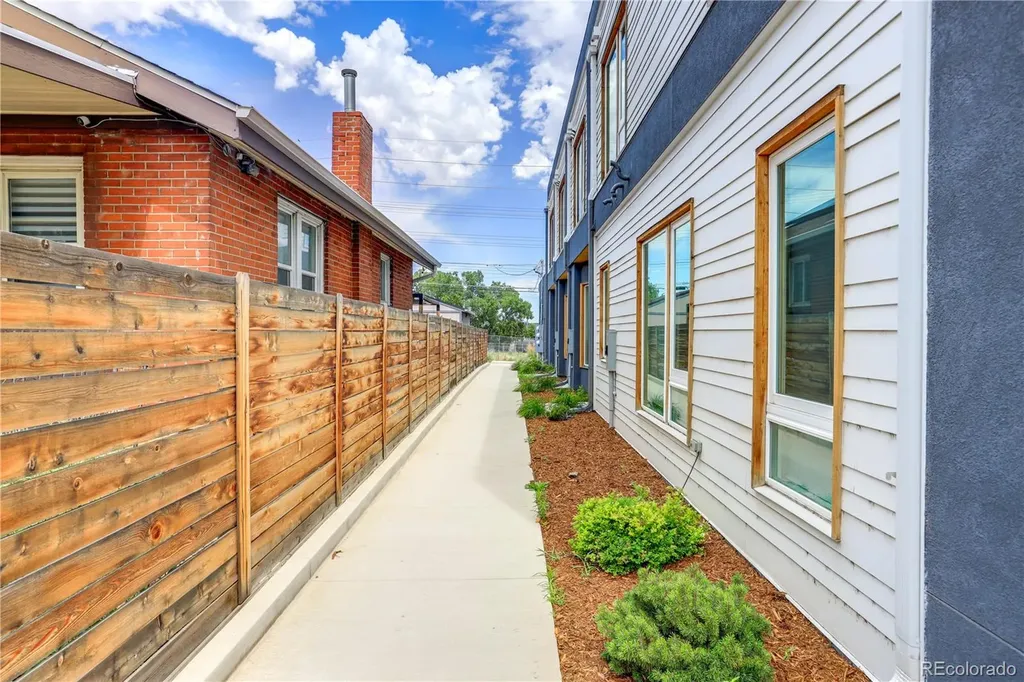 3832 Jason Street Denver CO 80211