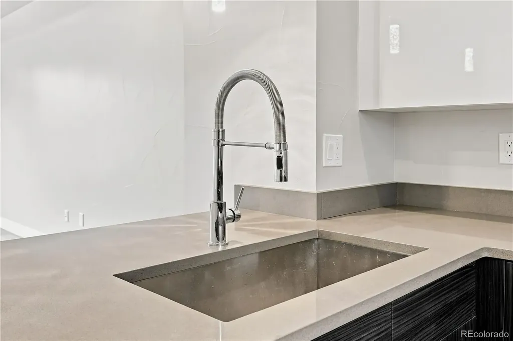 3832 Jason Street Denver CO 80211