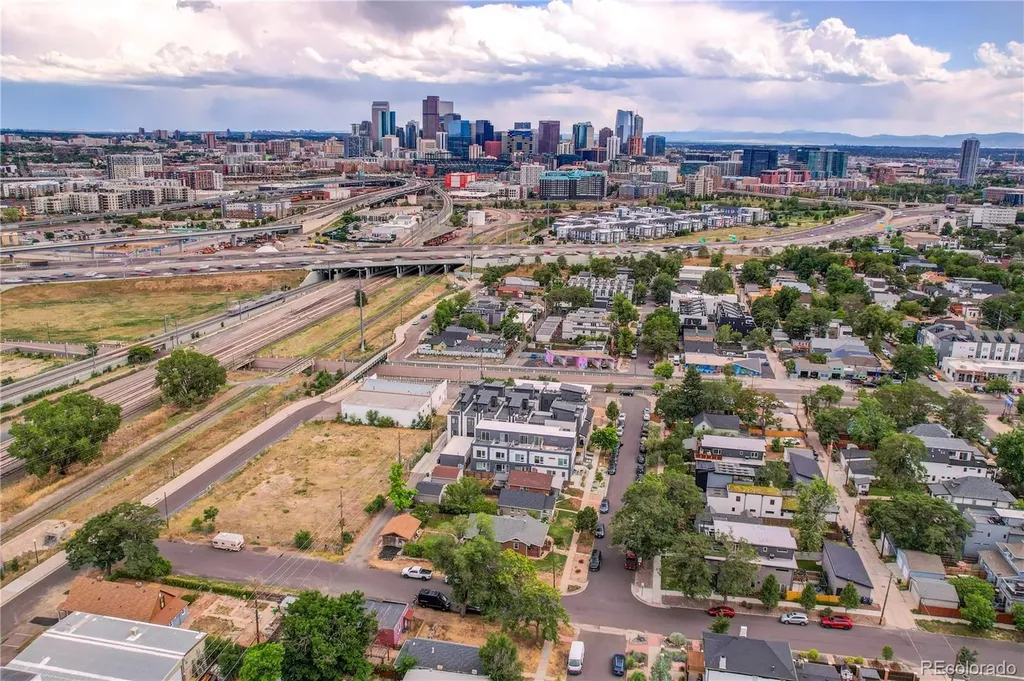 3832 Jason Street Denver CO 80211