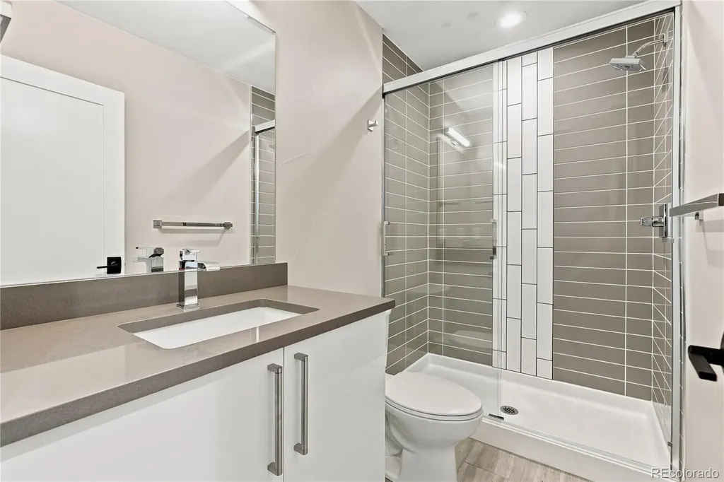3832 Jason Street Denver CO 80211