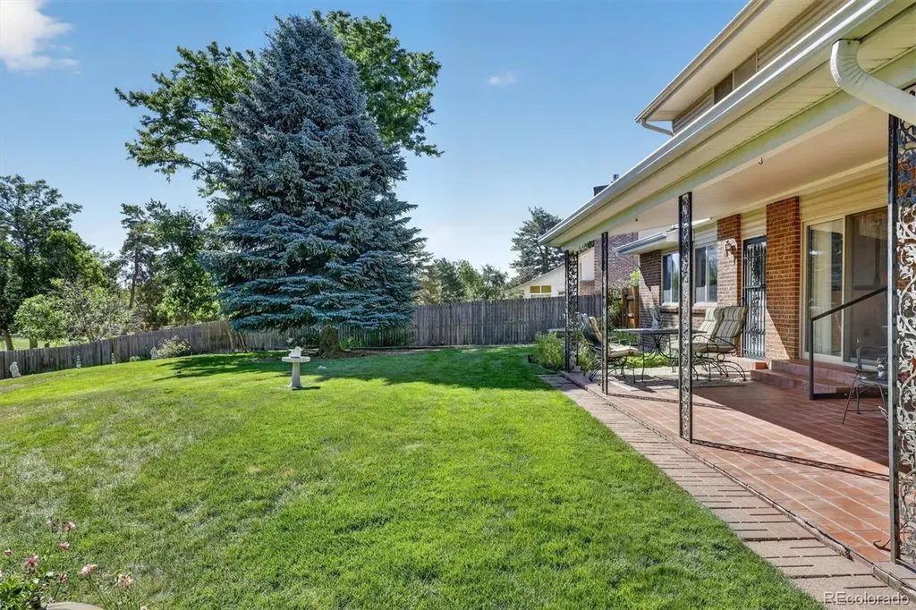 9245 W 83rd Place Arvada CO 80005