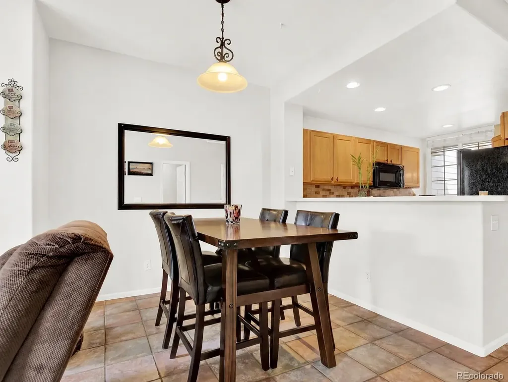 9186 W Phillips Drive Littleton CO 80128