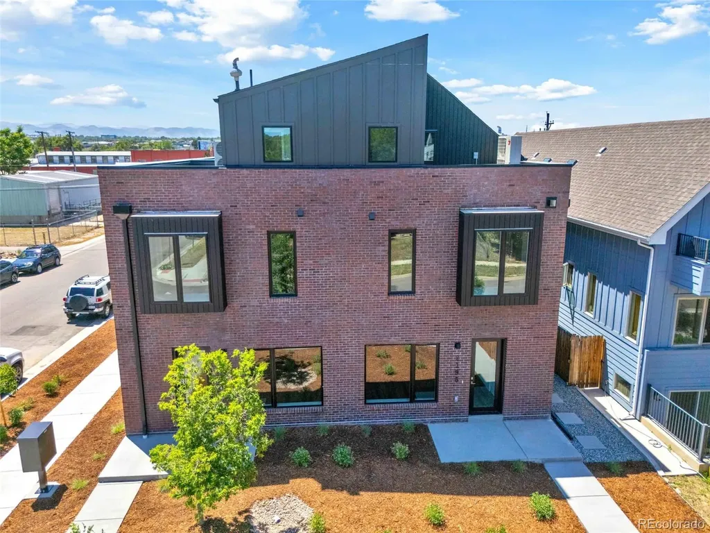 2197 S Cherokee Street Denver CO 80223