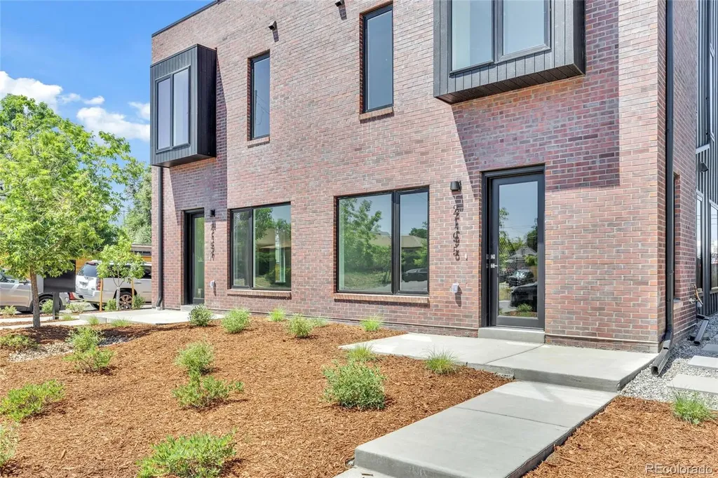 2197 S Cherokee Street Denver CO 80223
