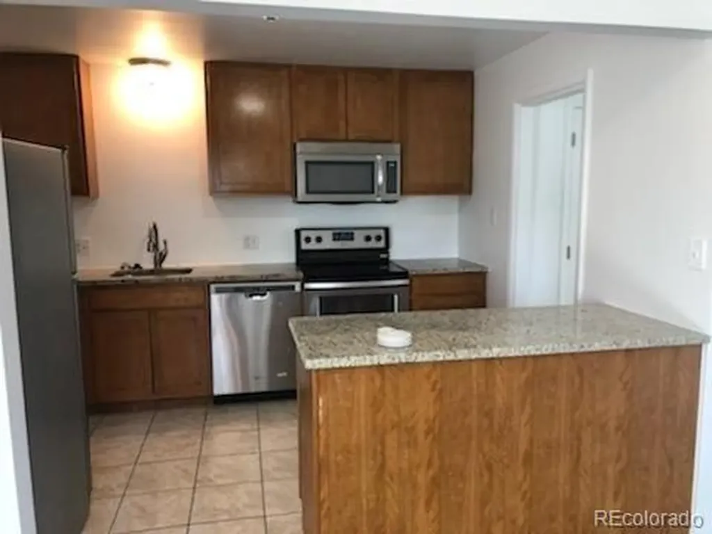 6225 S Sterne Parkway Littleton CO 80120