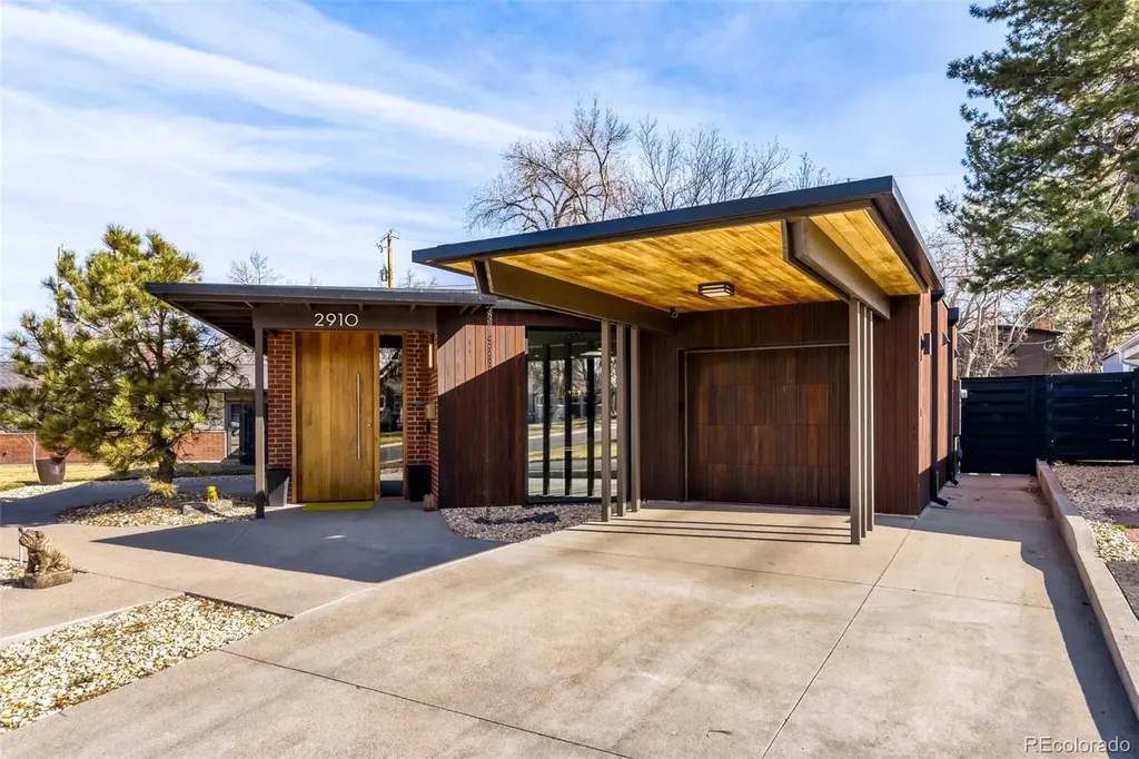 2910 S Marion Street Englewood CO 80113