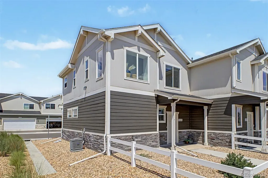 533 Condor Way Johnstown CO 80534