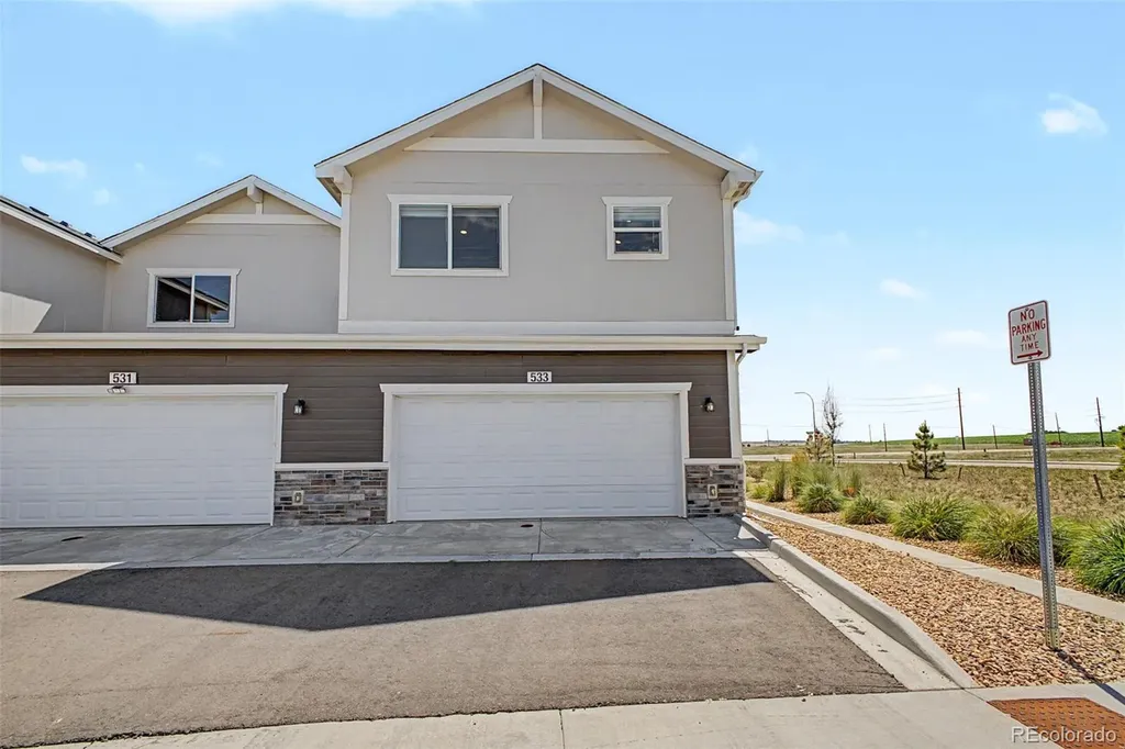 533 Condor Way Johnstown CO 80534
