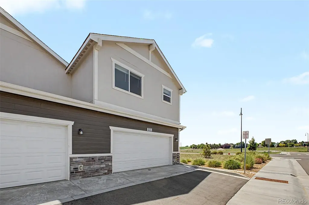 533 Condor Way Johnstown CO 80534