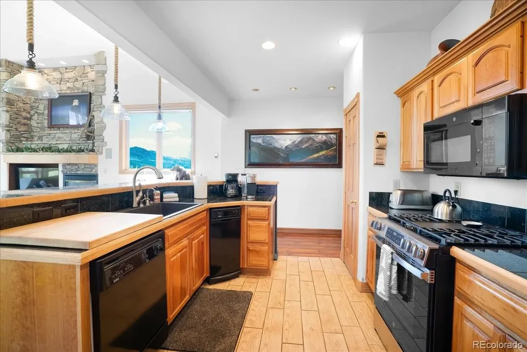 1871 Peregrine Lane Silverthorne CO 80498