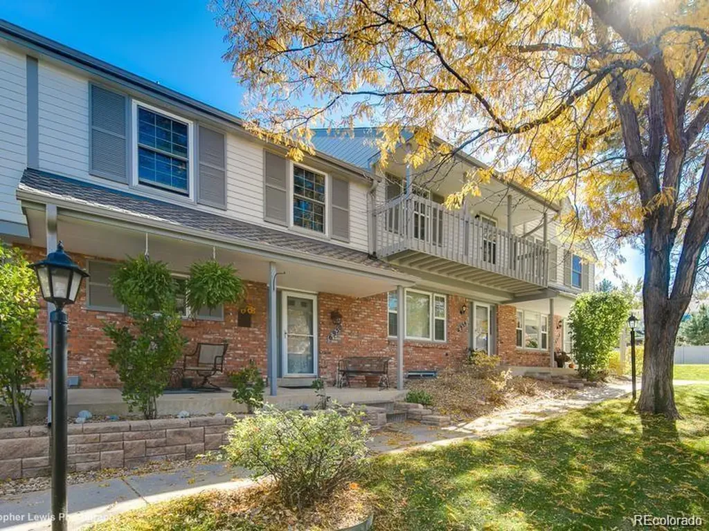 6950 E Briarwood Drive Centennial CO 80112