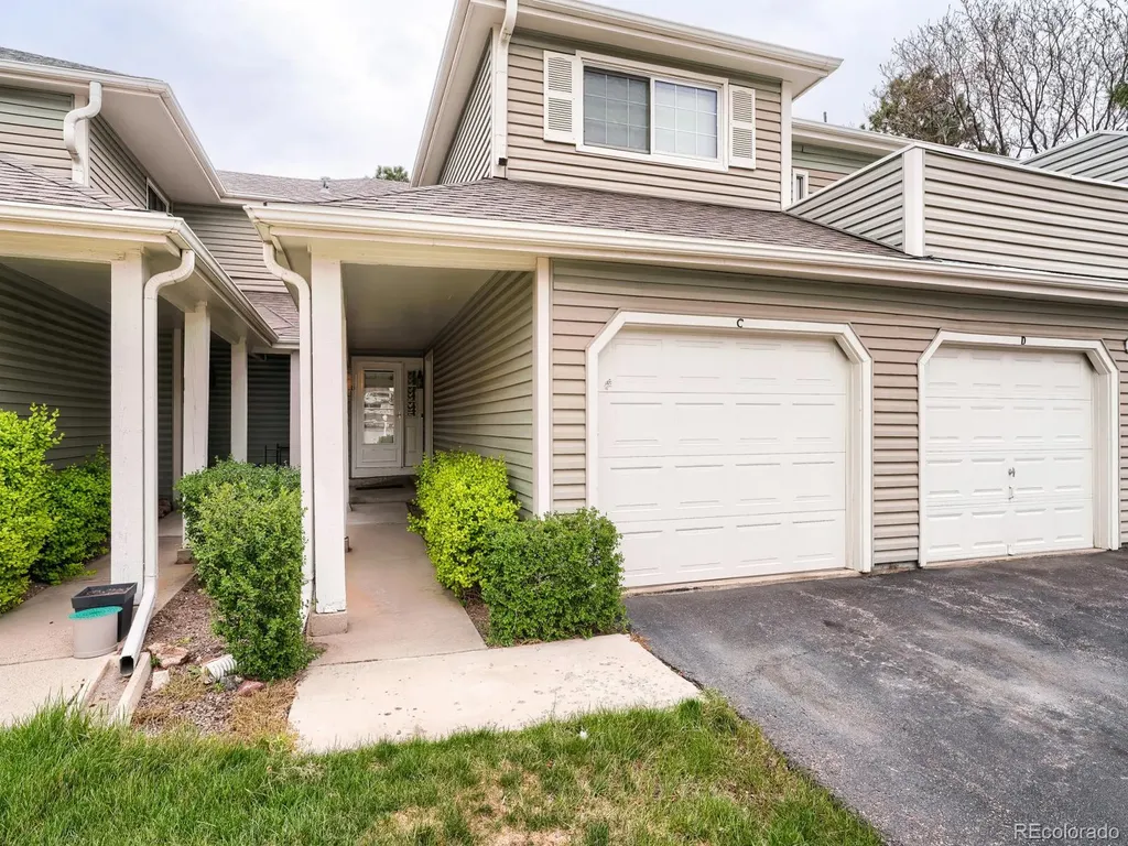 12560 E Warren Drive Aurora CO 80014