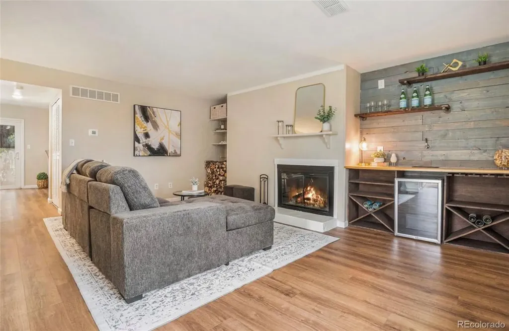 5573 S Lowell Boulevard Littleton CO 80123