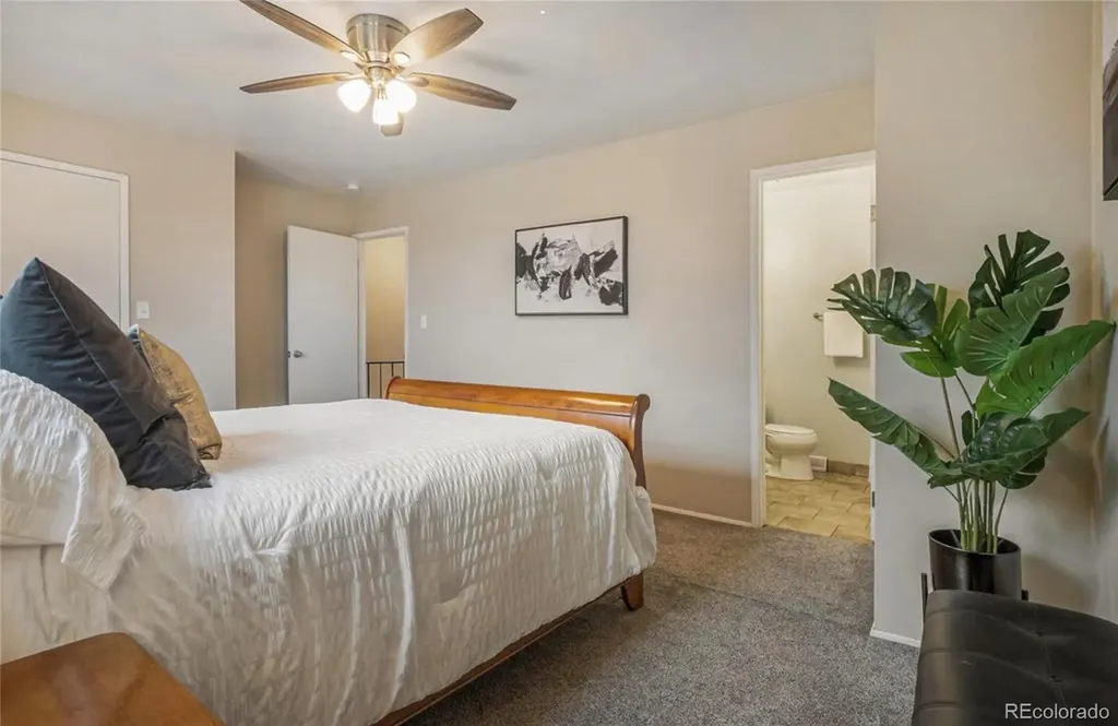 5573 S Lowell Boulevard Littleton CO 80123