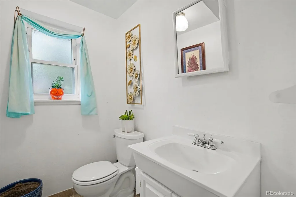 10449 Quivas Street Denver CO 80234