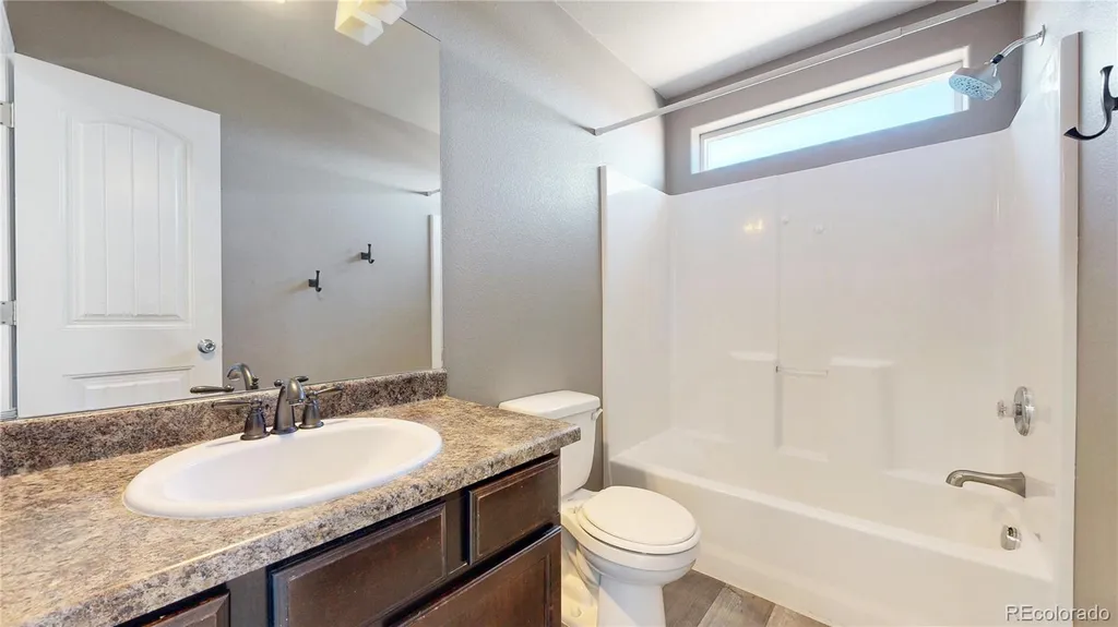 980 W El Nido Pueblo CO 81007