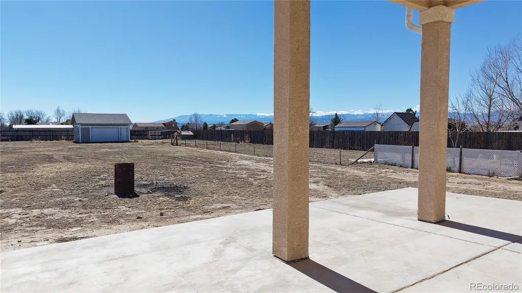 980 W El Nido Pueblo CO 81007