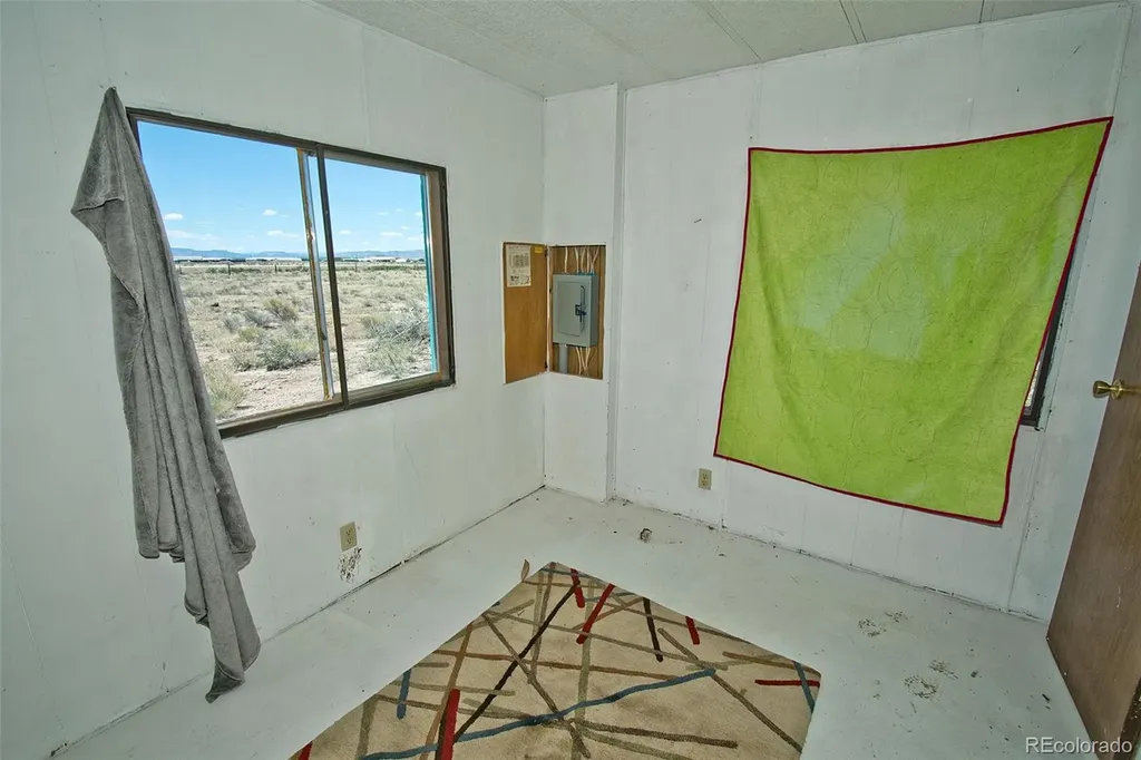 77 E 10th Street Moffat CO 81143