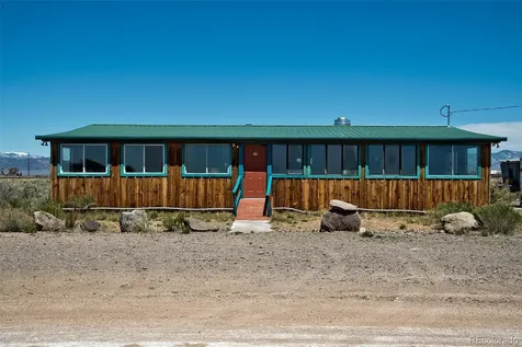77 E 10th Street Moffat CO 81143