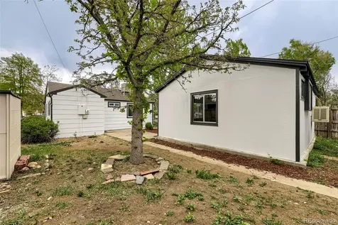 6910 Reno Drive Arvada CO 80002