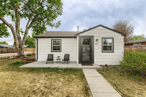 6910 Reno Drive Arvada CO 80002