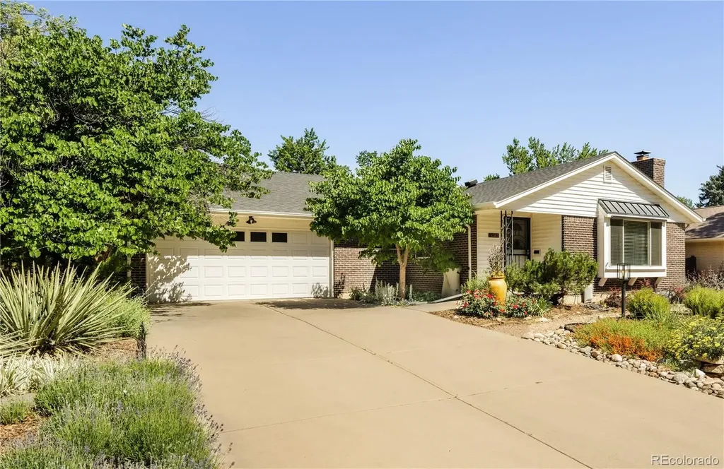 6585 E Colorado Drive Denver CO 80224