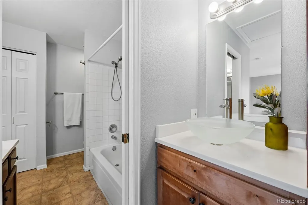 1643 Park Street Lafayette CO 80026