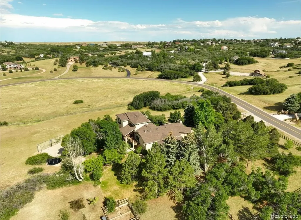 395 W Oakwood Lane Castle Rock CO 80108
