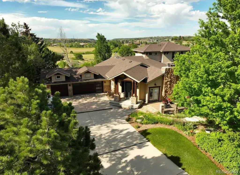 395 W Oakwood Lane Castle Rock CO 80108