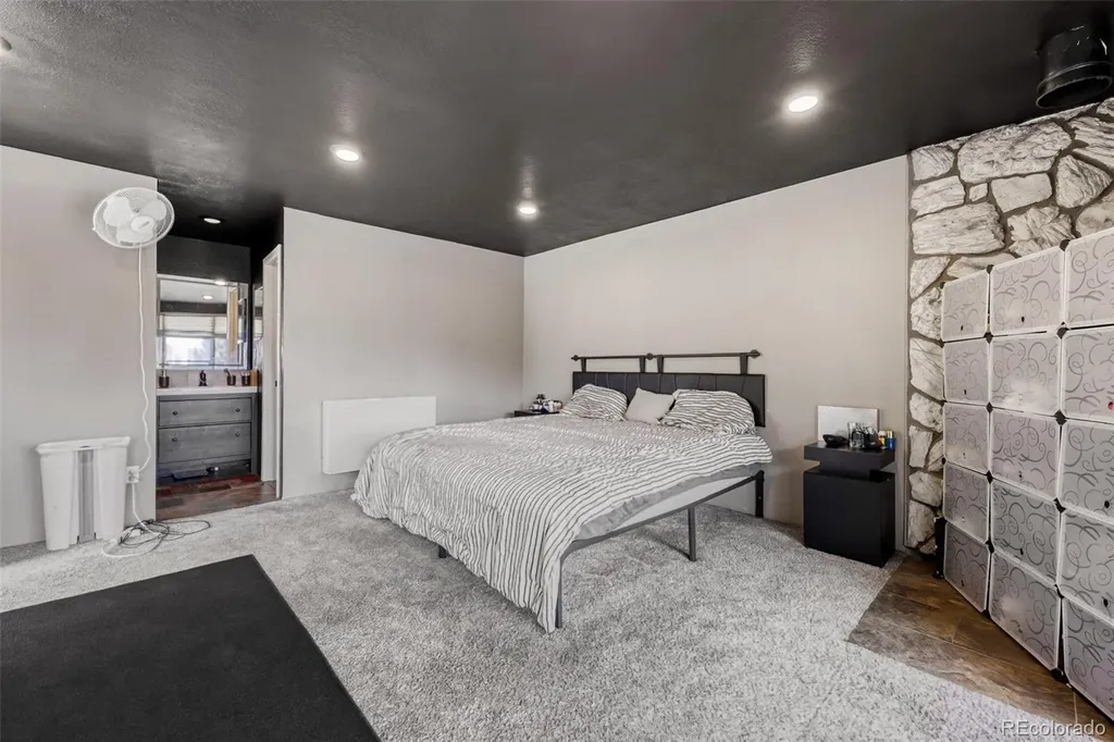 364 S Ironton Street Aurora CO 80012