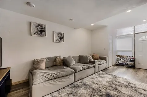 364 S Ironton Street Aurora CO 80012