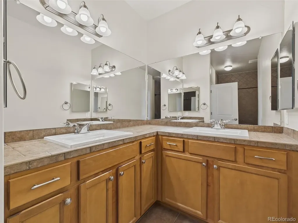 5448 Dtc Parkway Greenwood Village CO 80111