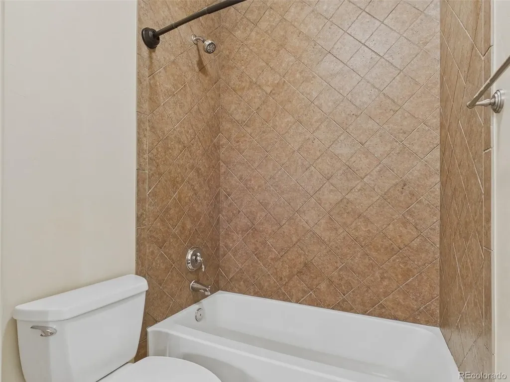 5448 Dtc Parkway Greenwood Village CO 80111