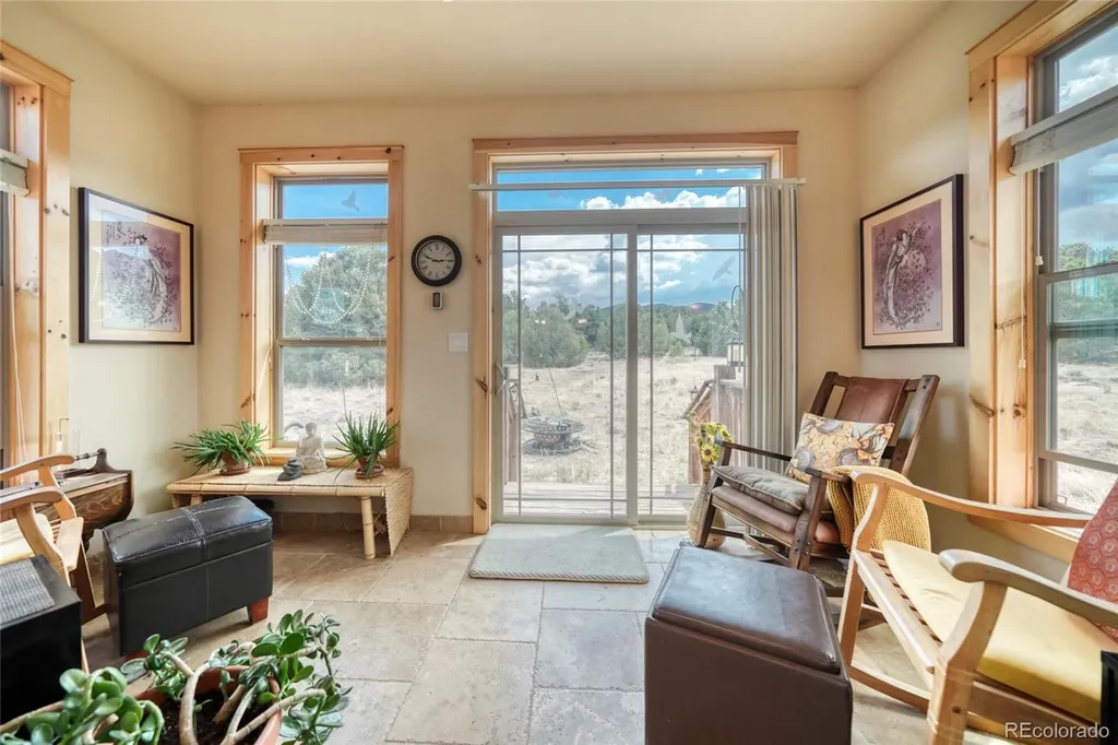 455 Hamilton Creek Road Coaldale CO 81222