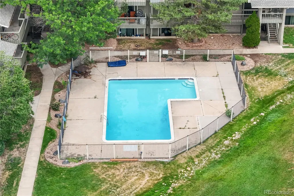 695 Manhattan Drive Boulder CO 80303